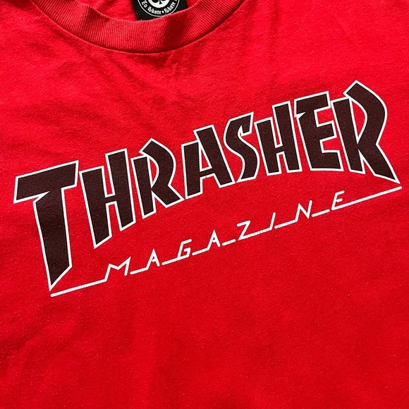 Medium Red Thrasher Magazine Shirt - Picture 2 of 3